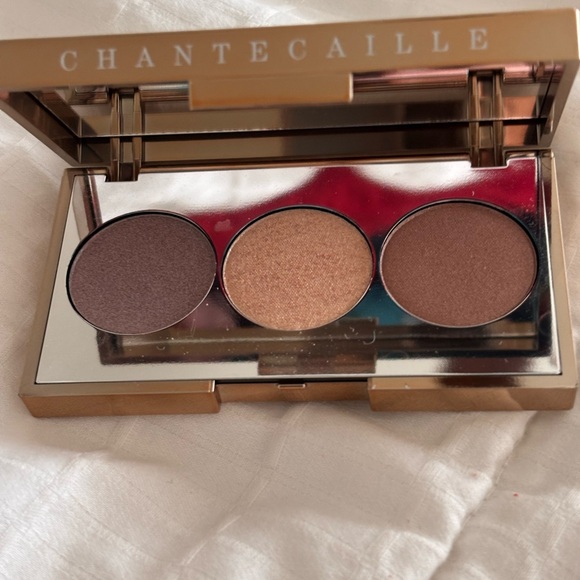 Chantecaille Bronze and Teal Turtle Case - Picture 2 of 8